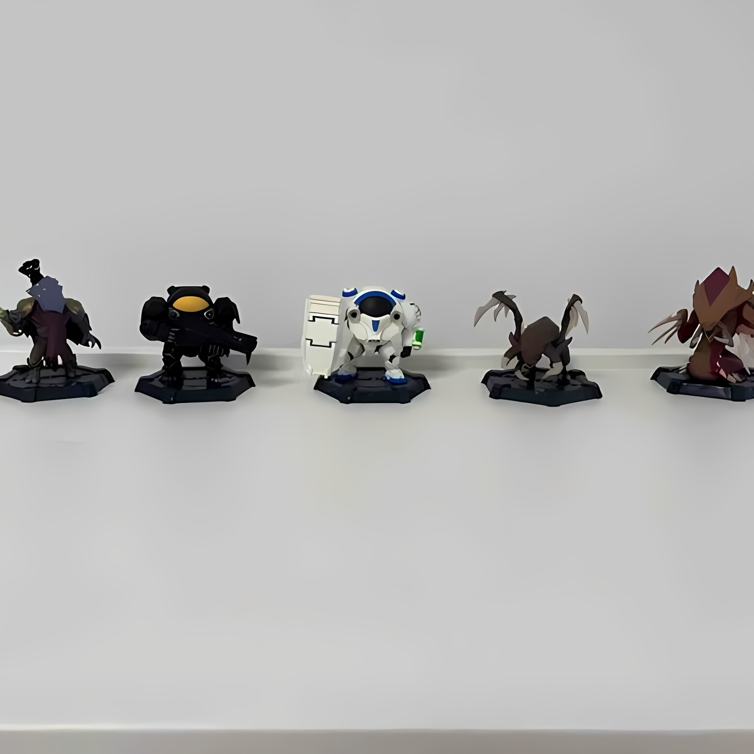 In Stock Original Blizzard Off - Official Merchandise Anime reseña y precio